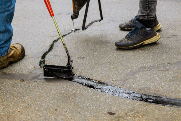 Best Driveway Repair and Patching  in Chatsworth, IL